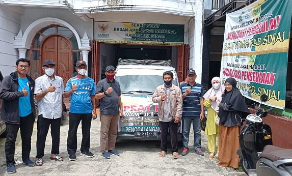 BAZNAS Sinjai Antar Bantuan Sembako Korban Gempa Bumi Majene dan Mamuju