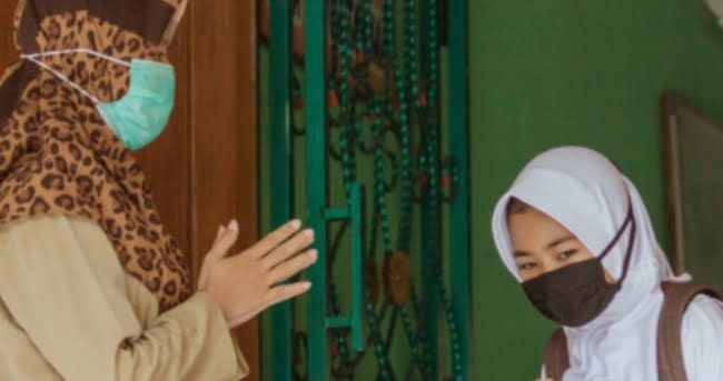 Vaksinasi COVID-19 untuk Pendidik dan Tenaga Kependidikan (PTK) Dimulai