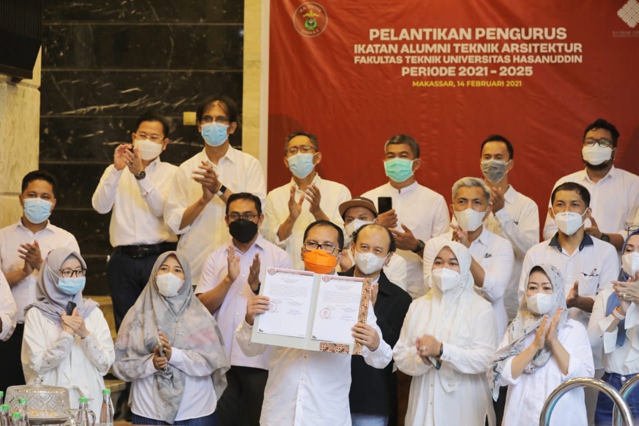 Danny Pomanto Terpilih Jadi Ketua IKA Teknik Arsitek Unhas
