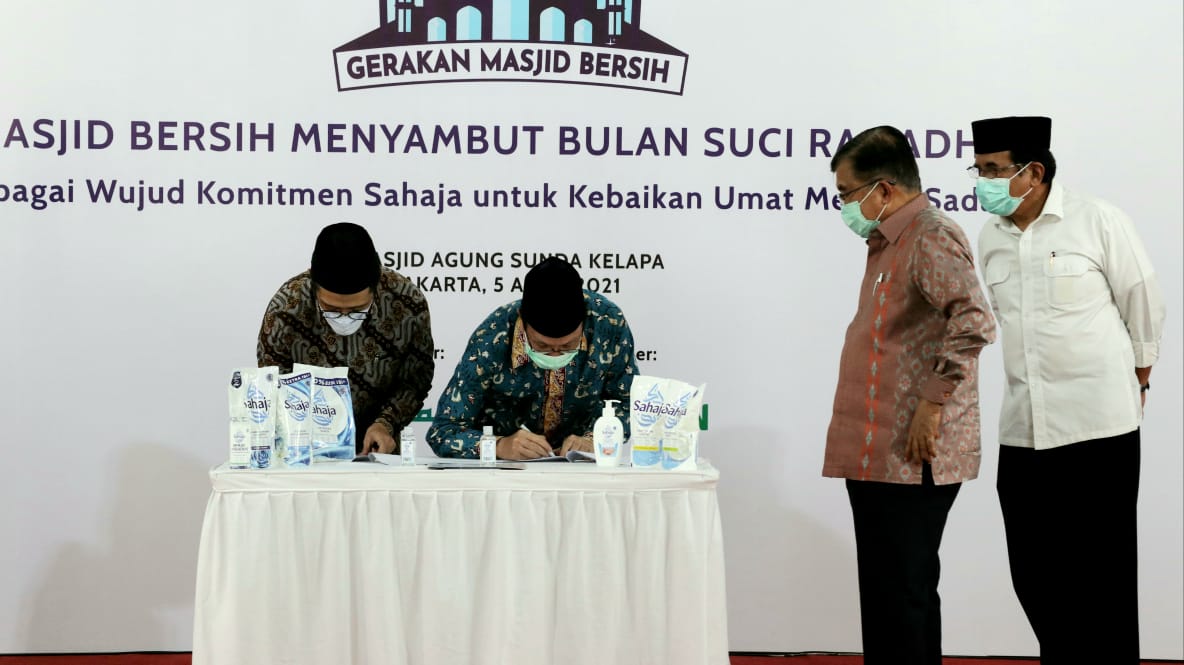 PMI Segera Bangun Pengeloaan Air Bersih di Lokasi Banjir Bandang NTT
