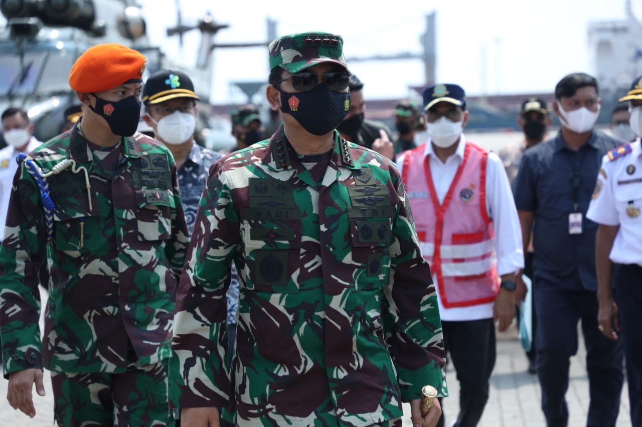 Panglima TNI dan Kapolri Tinjau Lokasi Penyekatan Mudik 2021