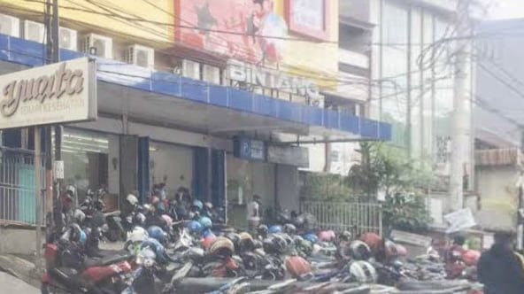 Pencabutan Izin Toko Bintang Ditangguhkan, Dewan Beri Kompensasi