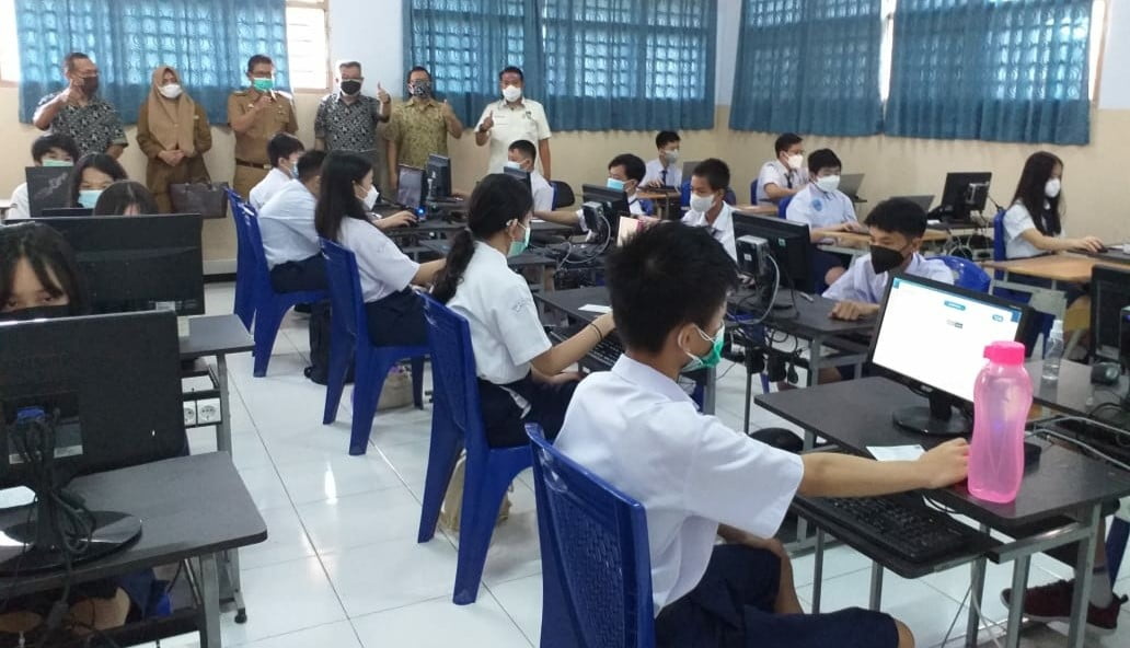 Camat Bontoala Pantau Pelaksanaan PTM di Wilayahnya