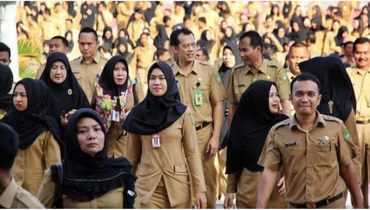 Kabar Gembira! Pemerintah Bakal Beri Kado untuk Para PNS di Tahun 2022, Cek Disini