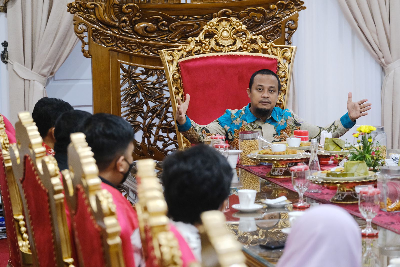 Temui Plt Gubernur, Buruh Pertanyakan UMP Sulsel, Bakal Naik?