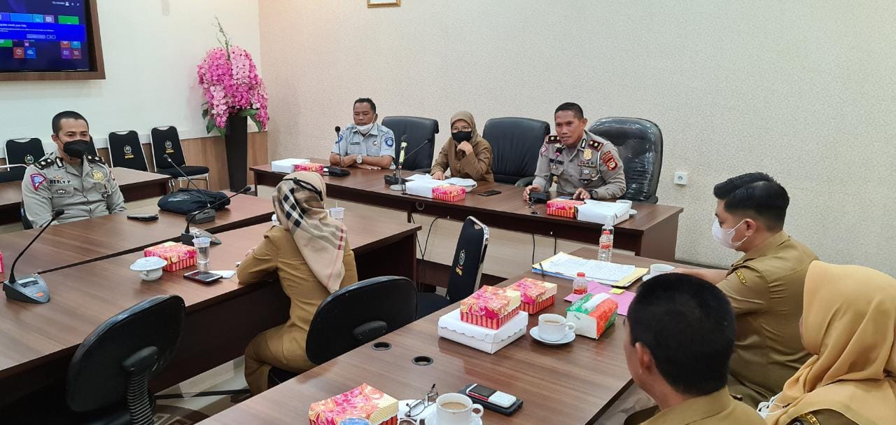 Ditlantas Polda Sulsel dan Bapenda Sulsel Komitmen Tegakkan Pelayanan Berbasis SOP