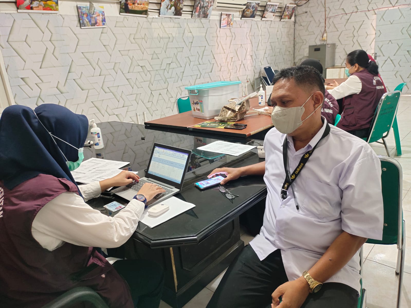 Perumda Pasar Makassar Gelar Percepatan Vaksinasi Booster Bagi kalangan ASN dan Non ASN