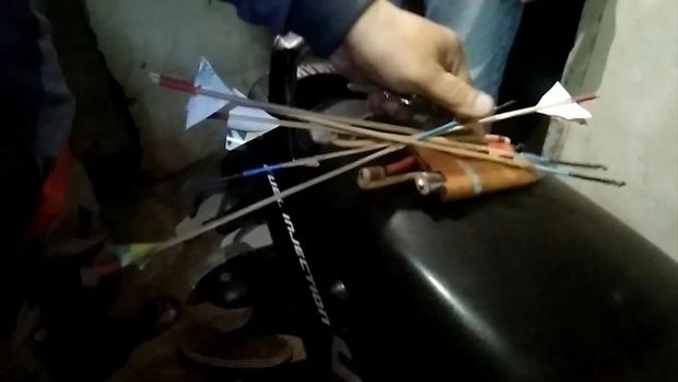 Tiga Pelaku Tawuran Ditangkap, Mereka Ketakutan dan Sembunyi di Kolong Ranjang