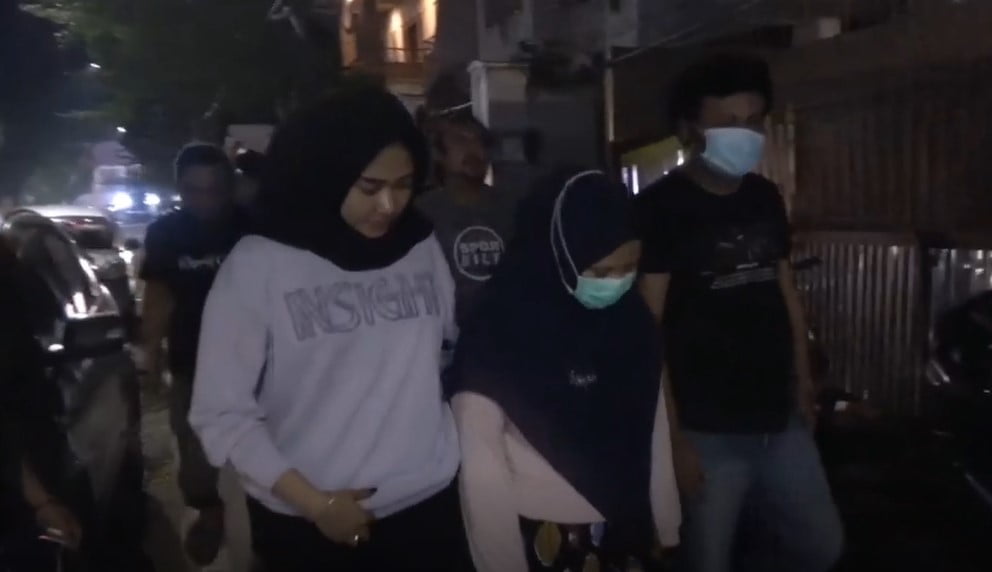 Pasutri Pelaku Penipuan Buronan Polda Metro Jaya Ditangkap di Sidrap