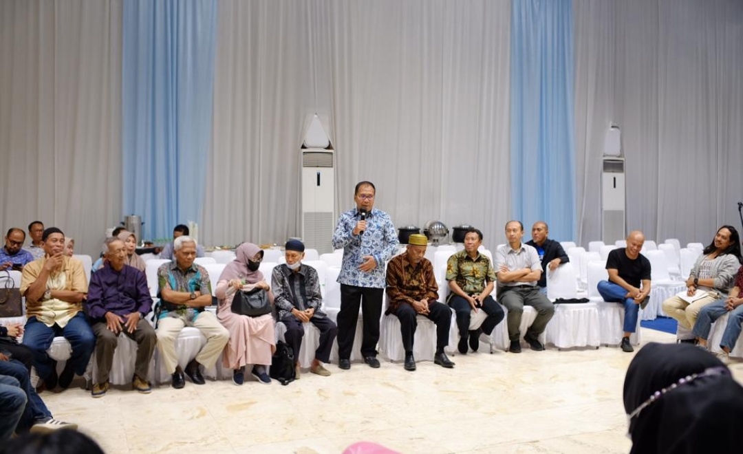 Tanggalkan Ketua IKA Arsitek Unhas, Ini Pesan Danny Pomanto