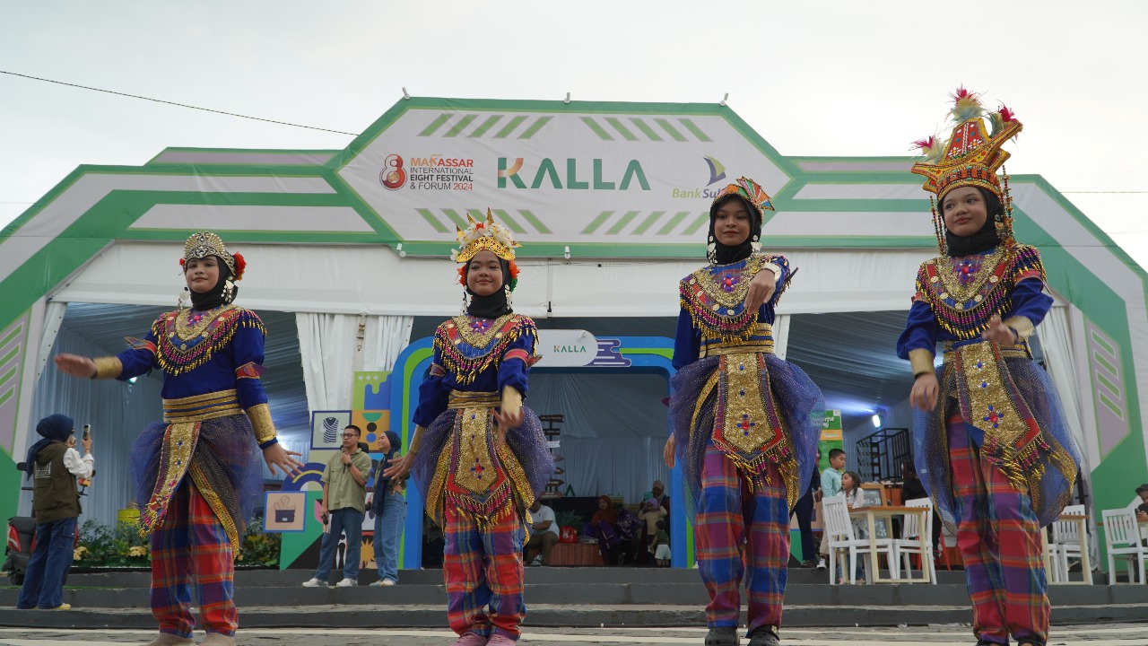 Siswi SD Islam Athirah Racing Centre Turut Memeriahkan Festival F8 Makassar 2024