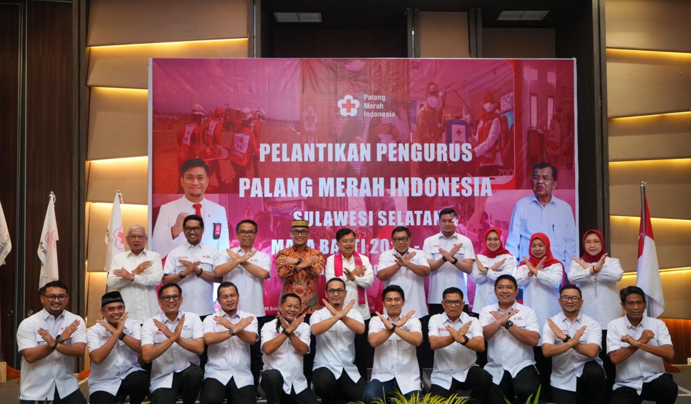 Pemprov Sulsel Berikan Dana Hibah Rp2 Miliar kepada PMI, Jusuf Kalla Beri Apresiasi