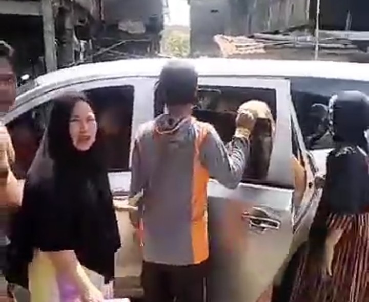 Terpeleset Saat Menyeberang Di Atas Jembatan Papan, Seorang Bocah Di Marawi Pinrang Hanyut Tenggelam Terbawa Arus