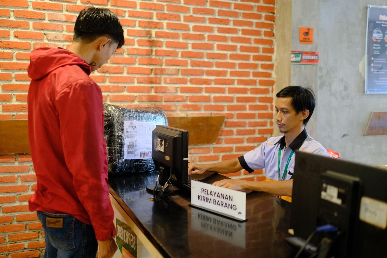 Kirim Paket Tanpa Khawatir Selama Ramadhan bersama Cahaya Bone