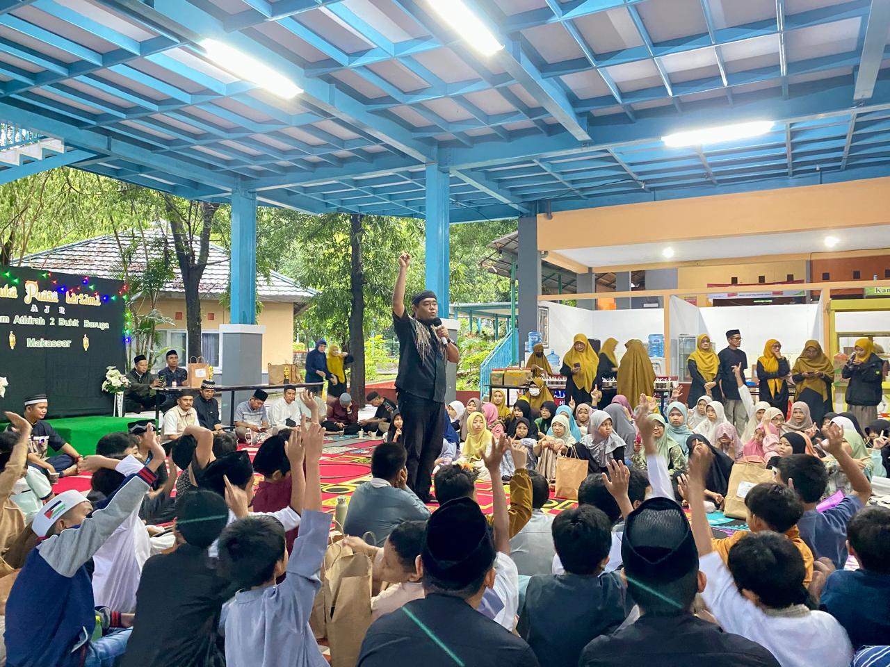 SD Islam Athirah 2 Gelar Bukber & Penyerahan Hadiah Lomba AJR