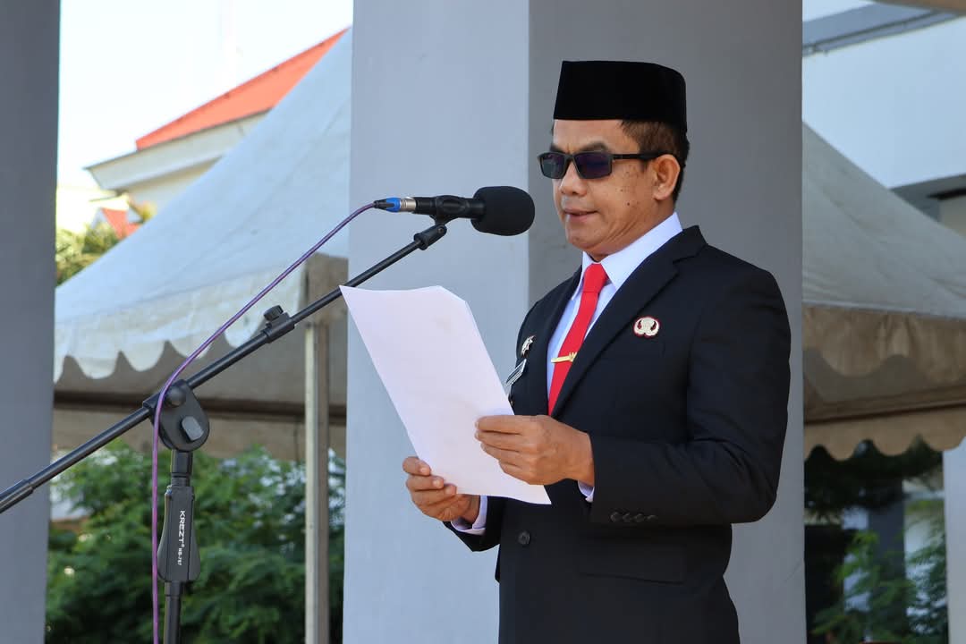 Pimpin Upacara Peringatan Hardiknas 2025, Wabup Pinrang Telankan Peningkatan Kualitas Dan Mutu Pendidikan