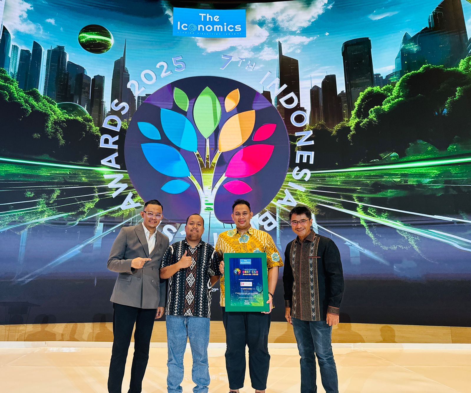 Bumi Karsa Konsisten Raih Indonesia Best CSR Award 2025 dari The Iconomics