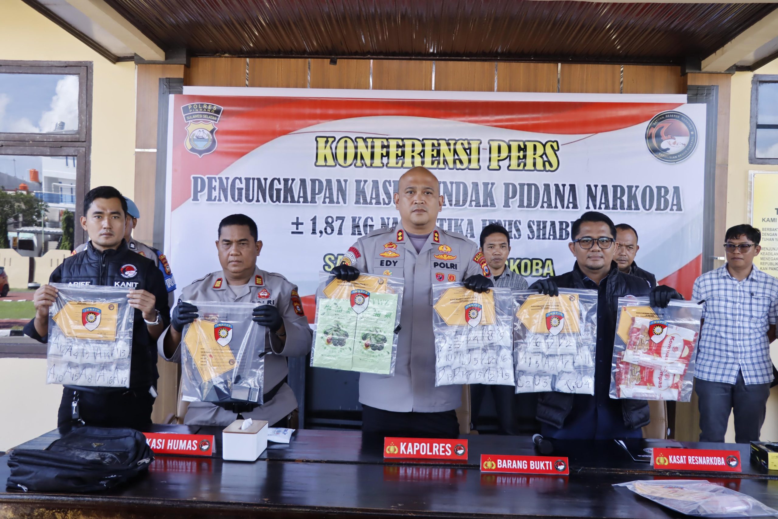 Polres Pinrang Gagalkan Penyelundupan Narkoba Ke Morowali, 1,8 Kg Sabu Diamankan