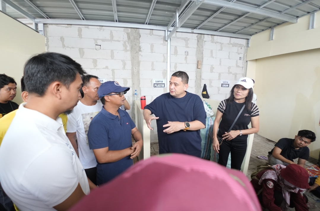 Makassar Bergerak, Jumat Bersih Jadi Simbol Kota Sehat Menuju Kebersihan Nasional