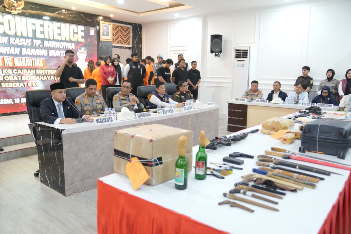 Wali Kota Makassar Apresiasi Polrestabes Ungkap 20 Kilogram Narkotika dan Kasus Penculikan Balqis